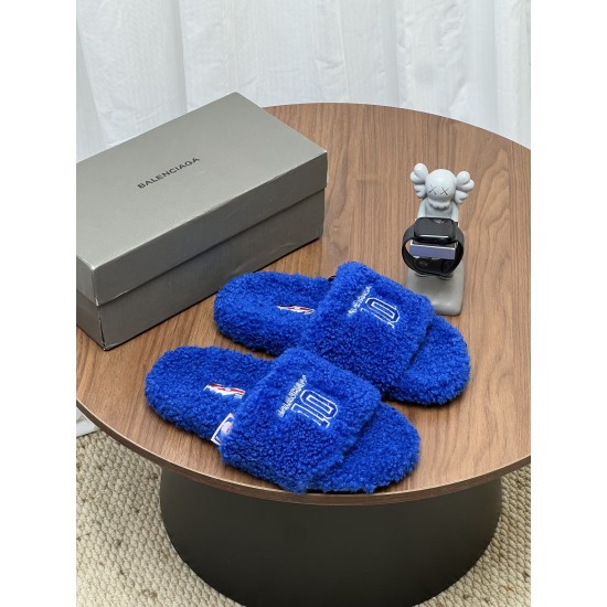Balenciaga Slippers