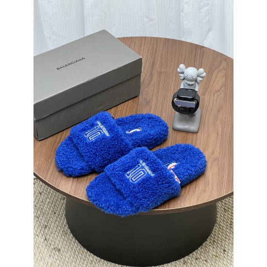 Balenciaga Slippers