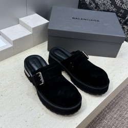 Balenciaga Slippers