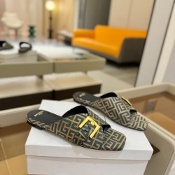 Balenciaga Slippers