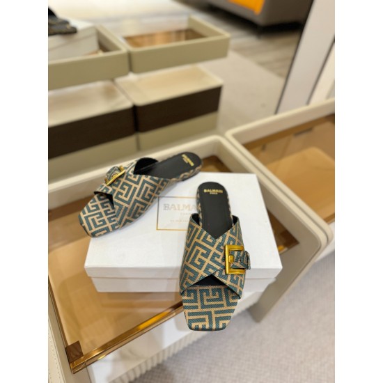 Balenciaga Slippers