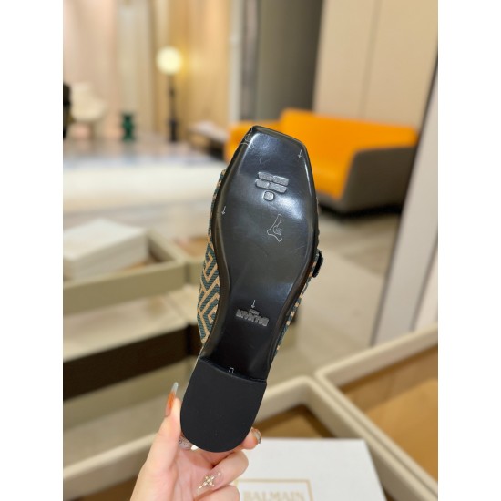 Balenciaga Slippers