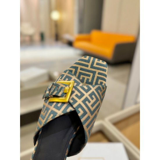 Balenciaga Slippers