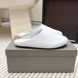 Balenciaga Slippers