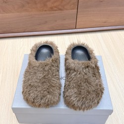 Balenciaga Slippers