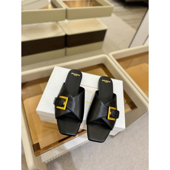 Balenciaga Slippers