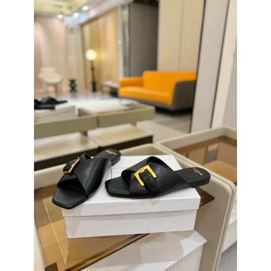 Balenciaga Slippers