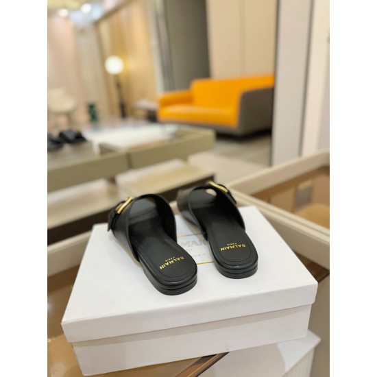 Balenciaga Slippers