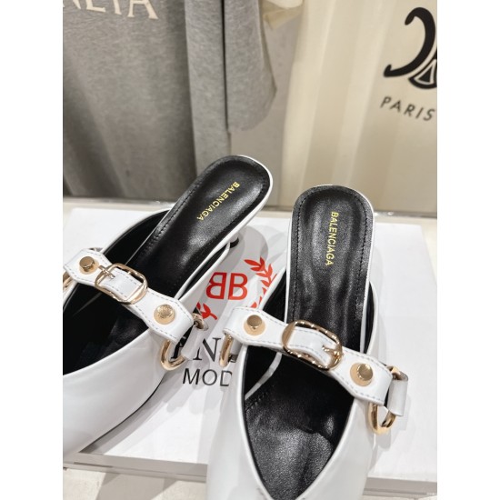 Balenciaga Slippers