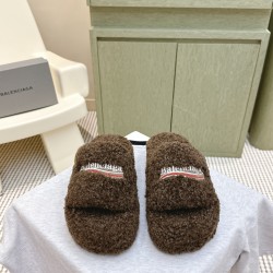 Balenciaga Slippers