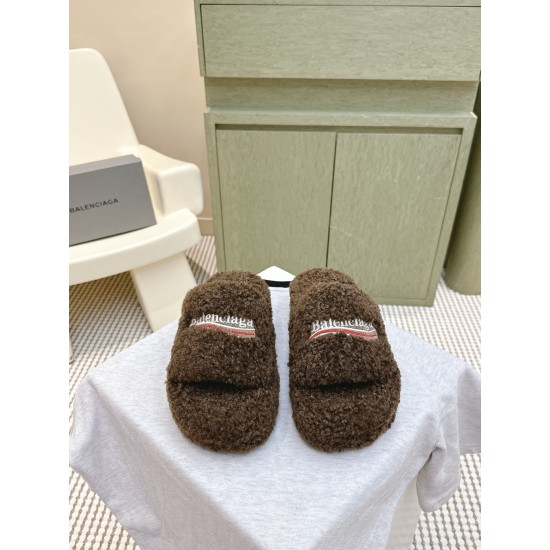 Balenciaga Slippers