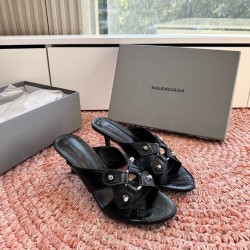 Balenciaga Slippers