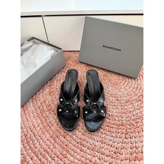 Balenciaga Slippers