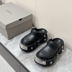 Balenciaga Slippers