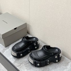 Balenciaga Slippers