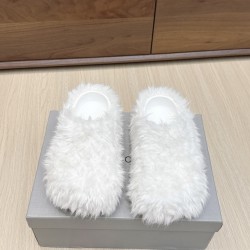 Balenciaga Slippers