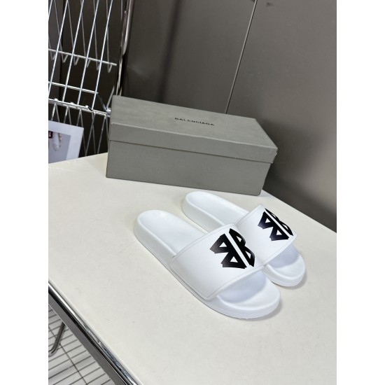 Balenciaga Slippers