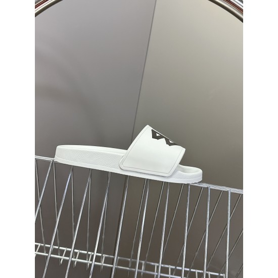 Balenciaga Slippers