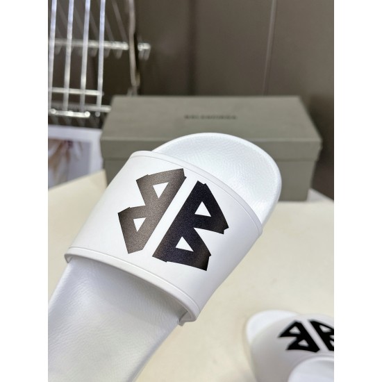 Balenciaga Slippers