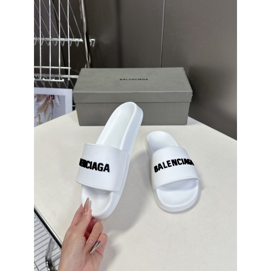 Balenciaga Slippers
