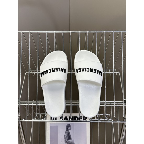Balenciaga Slippers