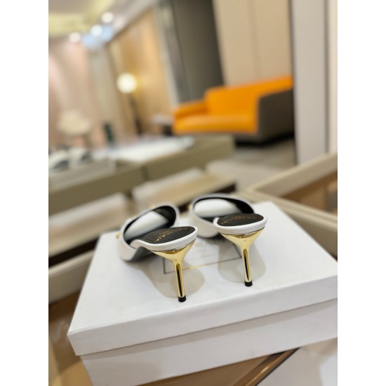 Balenciaga Slippers