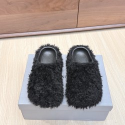 Balenciaga Slippers