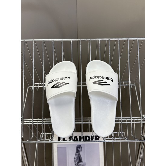 Balenciaga Slippers