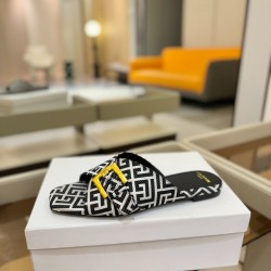 Balenciaga Slippers