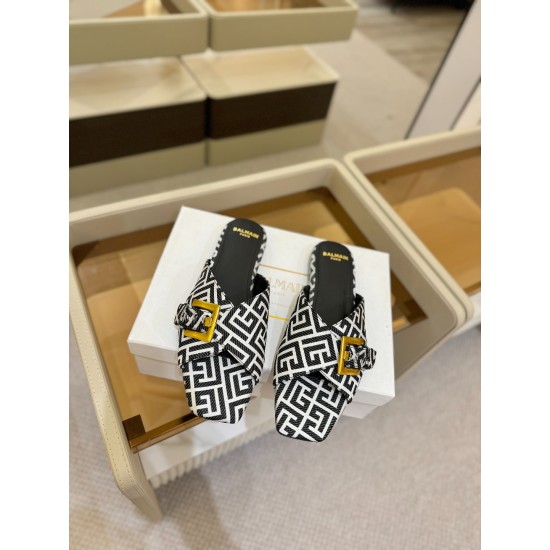 Balenciaga Slippers