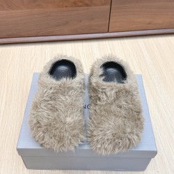 Balenciaga Slippers