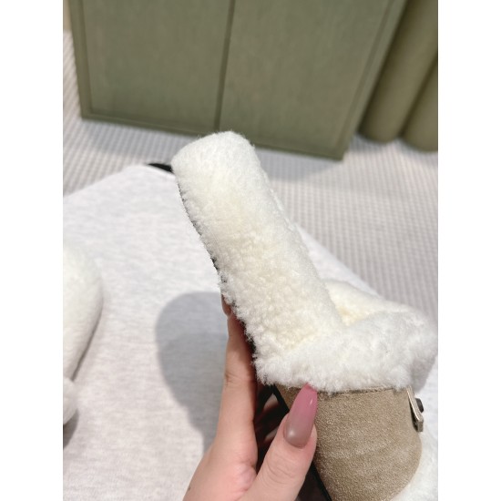 Balenciaga Slippers