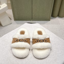 Balenciaga Slippers