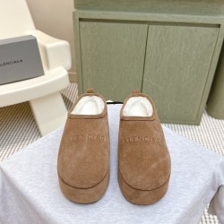 Balenciaga Slippers