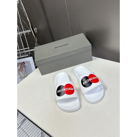 Balenciaga Slippers