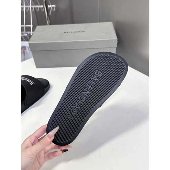 Balenciaga Slippers