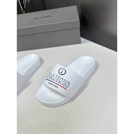 Balenciaga Slippers