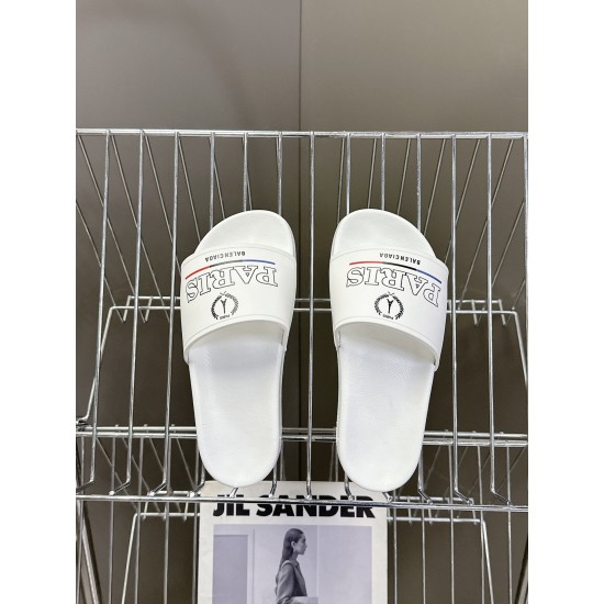 Balenciaga Slippers