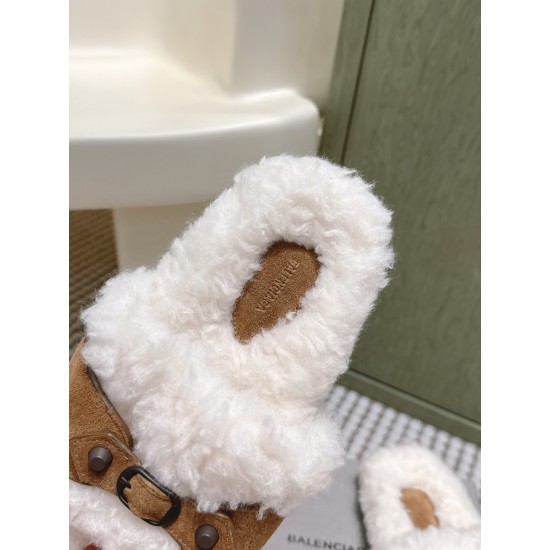 Balenciaga Slippers
