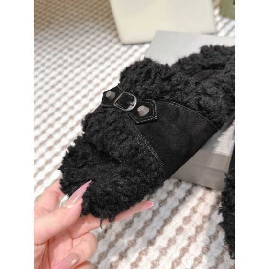 Balenciaga Slippers