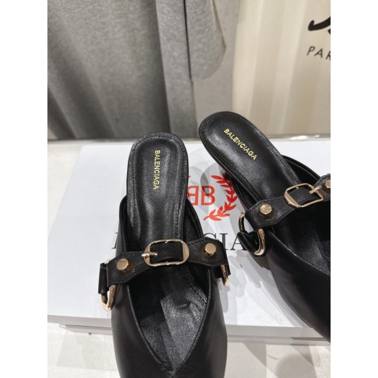 Balenciaga Slippers