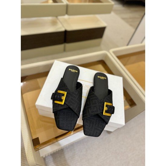 Balenciaga Slippers