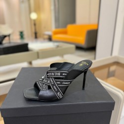 Balenciaga Slippers
