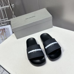 Balenciaga Slippers