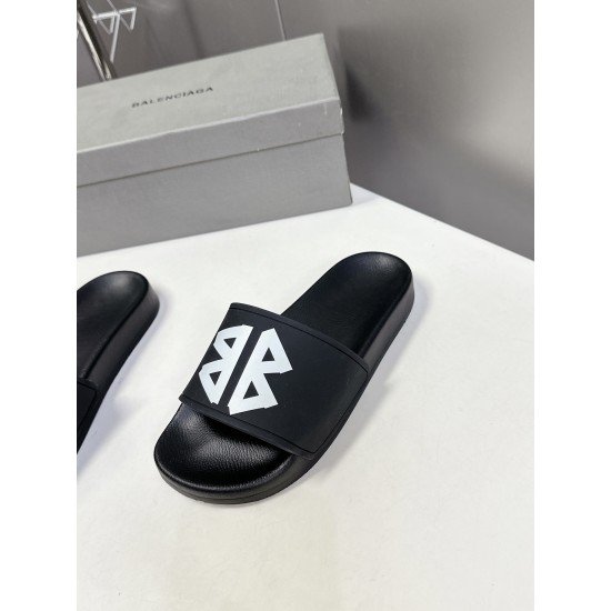 Balenciaga Slippers