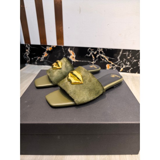 Balmain slippers