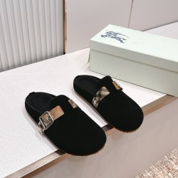 Burberry slippers