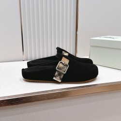 Burberry slippers