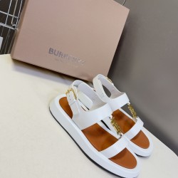 Burberry slippers