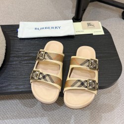 Burberry slippers